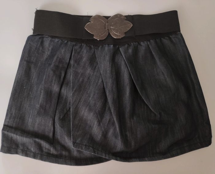 Jupe courte Stradivarius Taille M