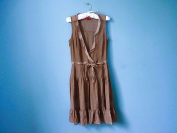Robe femme cache coeur Hugo Boss 36 S soie collection été beige TBE