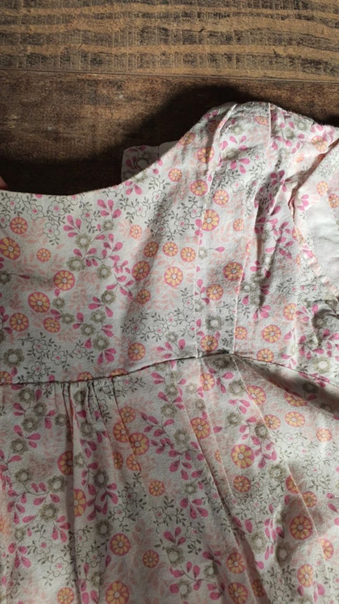 Ensemble Obaïbi 18 mois en très bon état - photo numéro 2