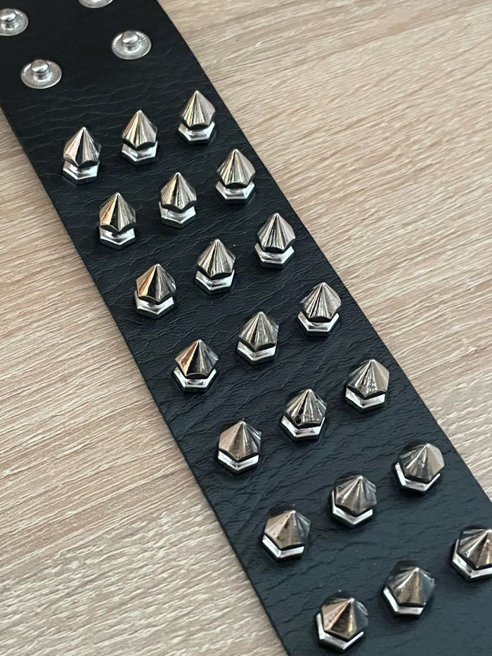 Bracelet cloué - photo numéro 4