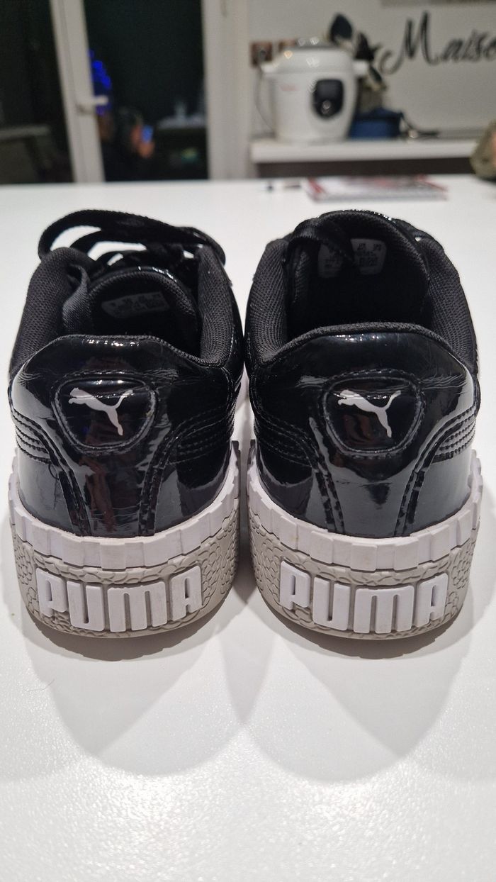 PUMA Cali Patent GS noir vernis taille 38 - photo numéro 2