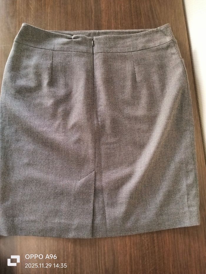 Jupe tailleur - photo numéro 2