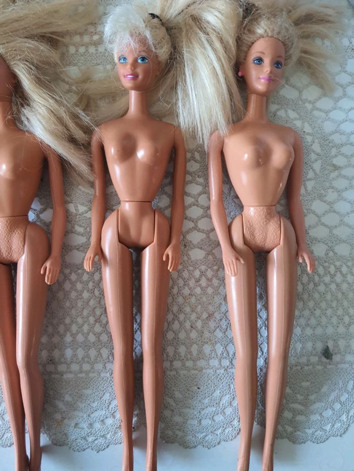 Lot 4 barbies vintage - photo numéro 3