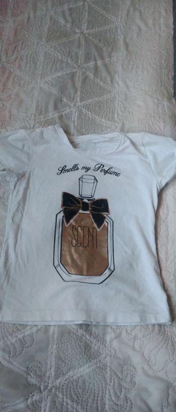 Tee shirt imprimé flacon de parfum blanc fille 8 ans
