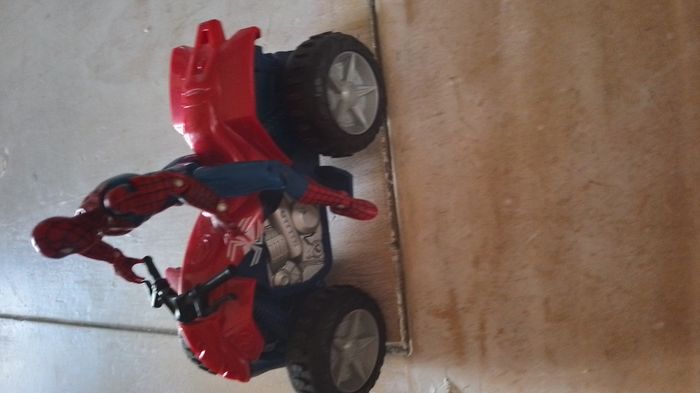 voiture - photo numéro 2