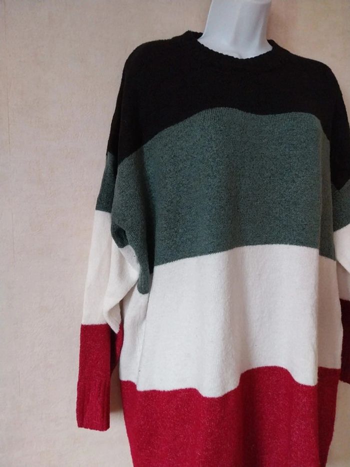 Superbe pull Taille 46 48 - photo numéro 2