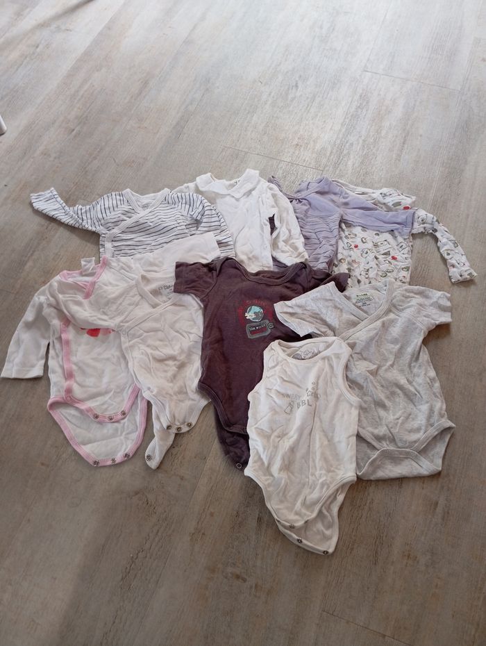 Lot bébé fille 3 mois - photo numéro 2