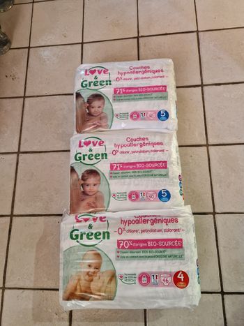 Couches Love and Green