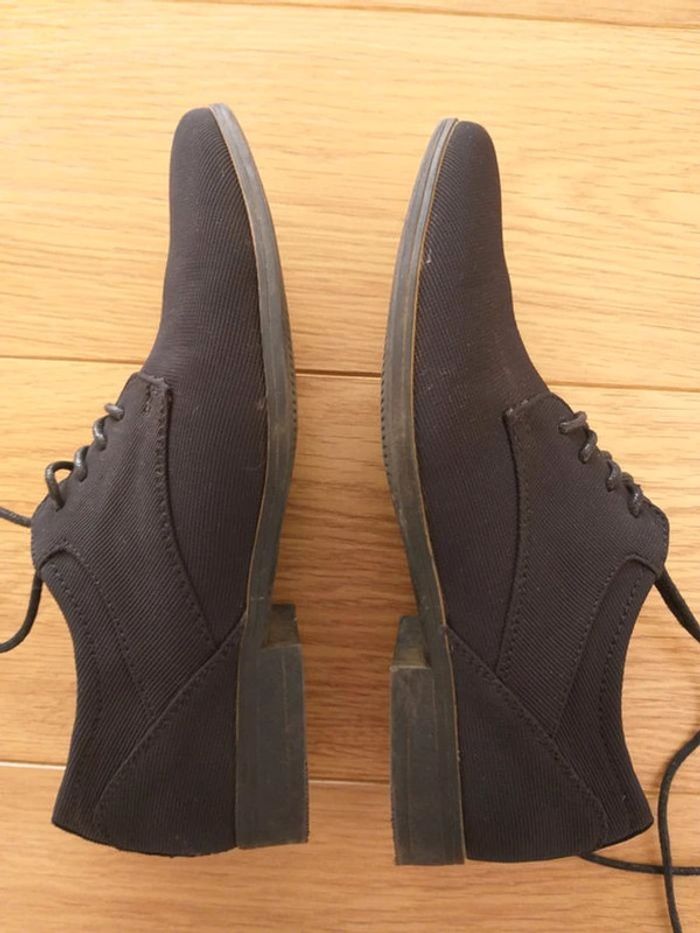 Chaussures pointure 36 - photo numéro 3