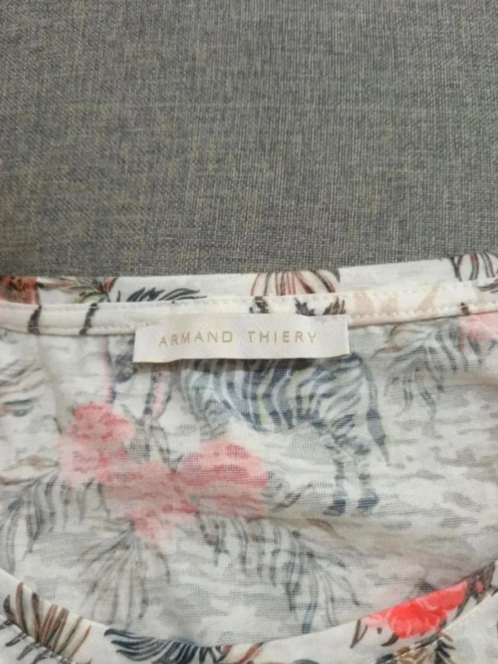 C30 blouse imprimée Armand Thiery T2 - photo numéro 3