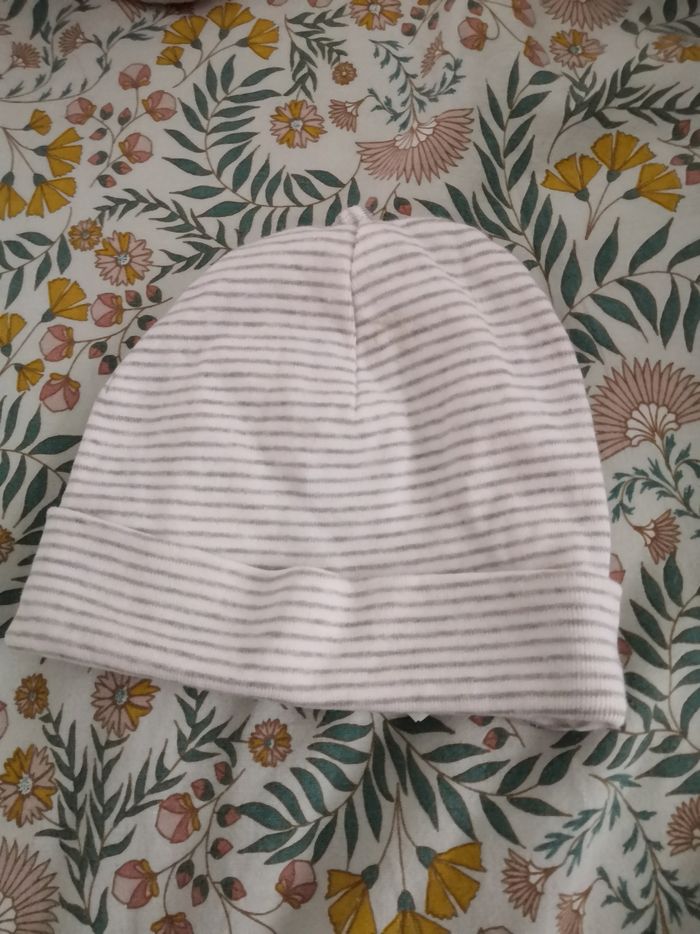 Bonnet de naissance H&M