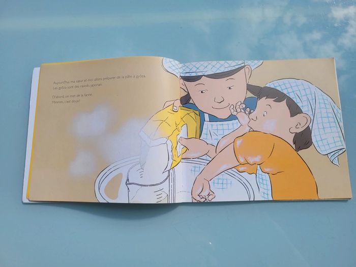 Livre l'école des loisirs, couverture souple, Mercredi, c'est raviolis! 🥟 44 - photo numéro 4