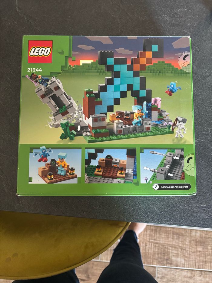 Lego Minecraft 21244 - photo numéro 2