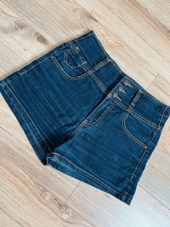 Short jean new look