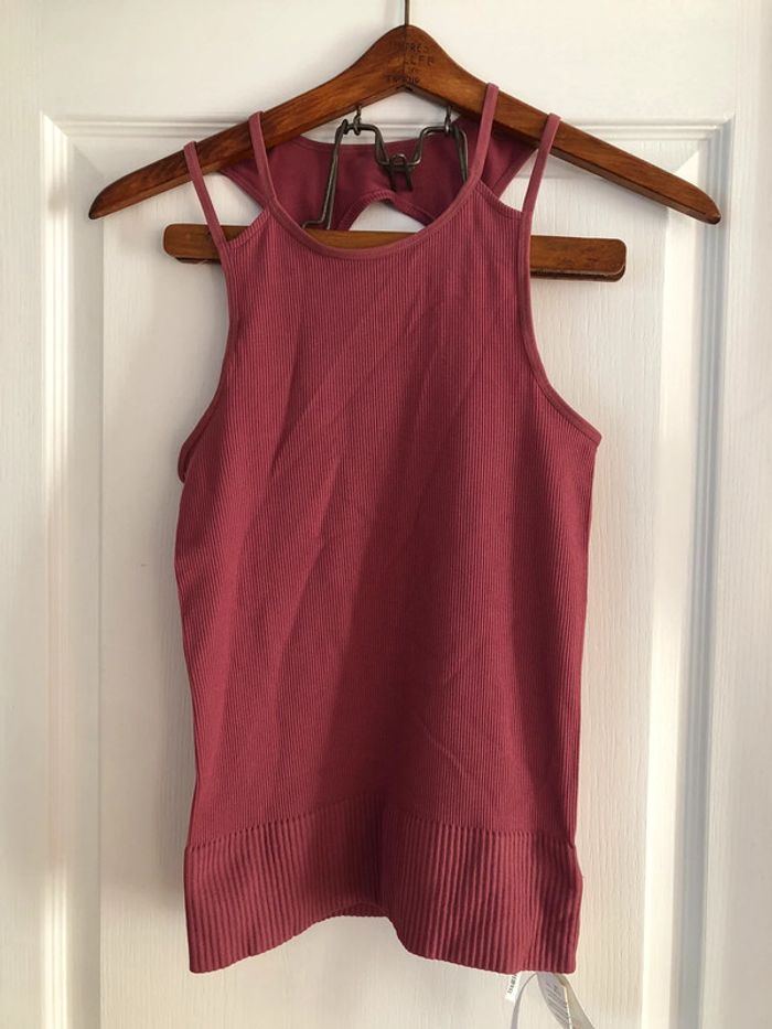 Haut mauve femme