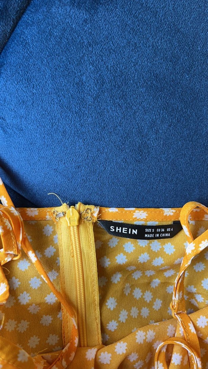 Robe shein - photo numéro 2