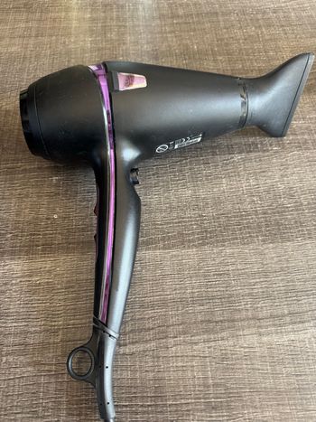Sèche cheveux GHD