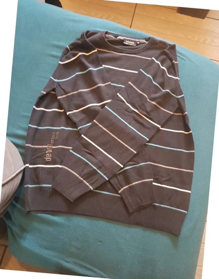 Pull rayé