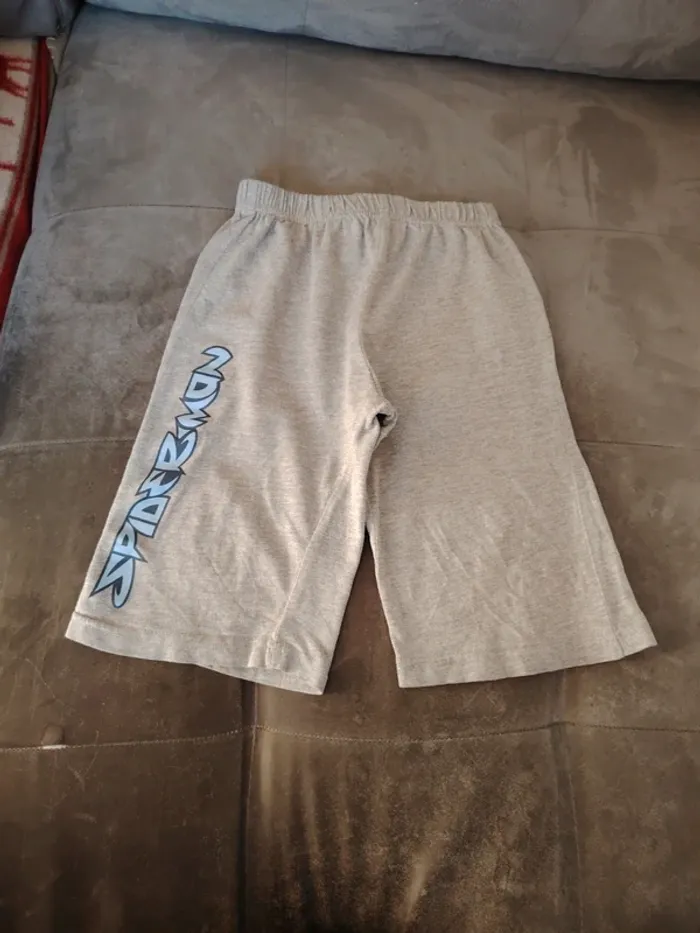 Lot shorts 5 ans - photo numéro 3