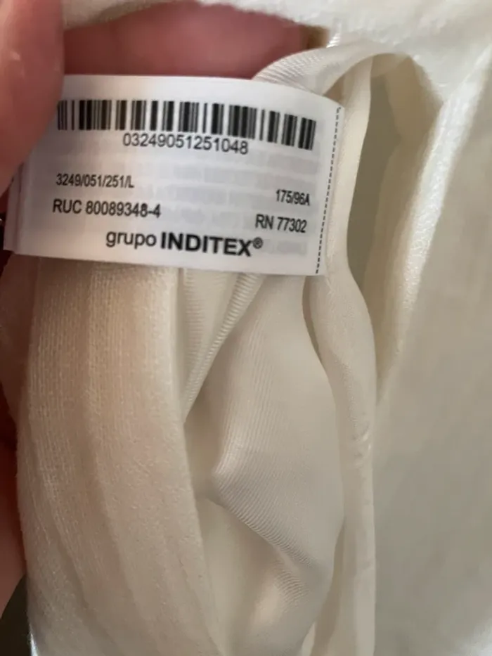 Magnifique manteau, blanc cassé, Zara, taille, L. Collection 2025. - photo numéro 9