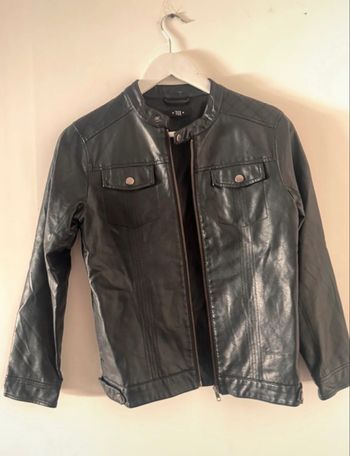 Veste en similicuir noir