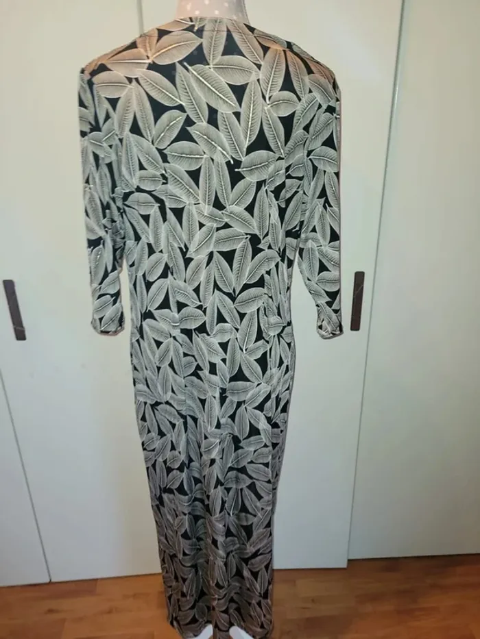 Robe légère et fluide originale - photo numéro 8