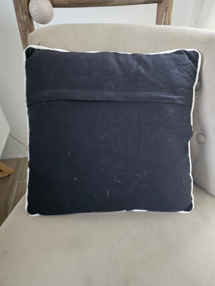 Coussin Keep Calm & Carry On - photo numéro 2