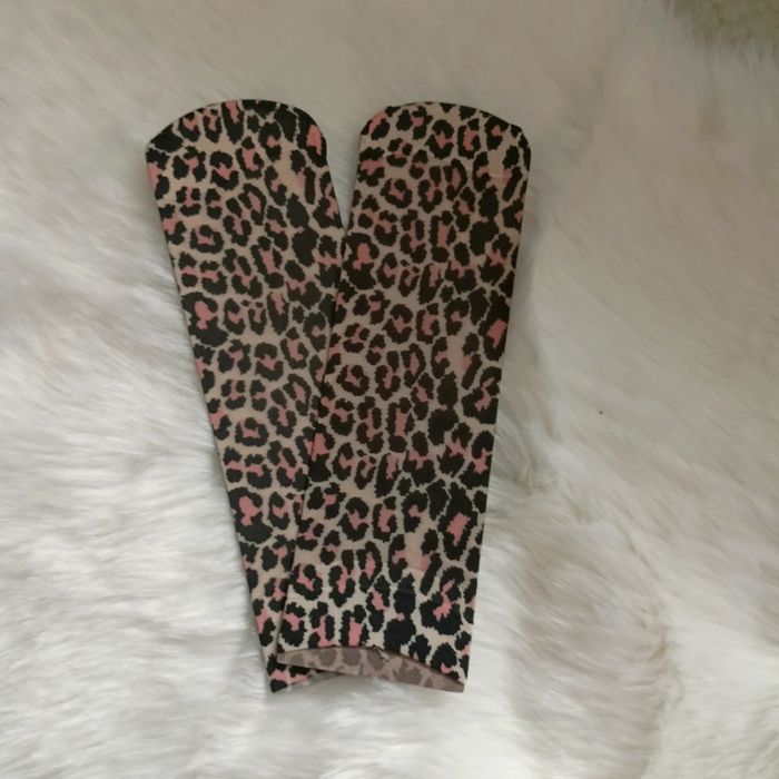 Socquettes voiles léopard neuves - photo numéro 2