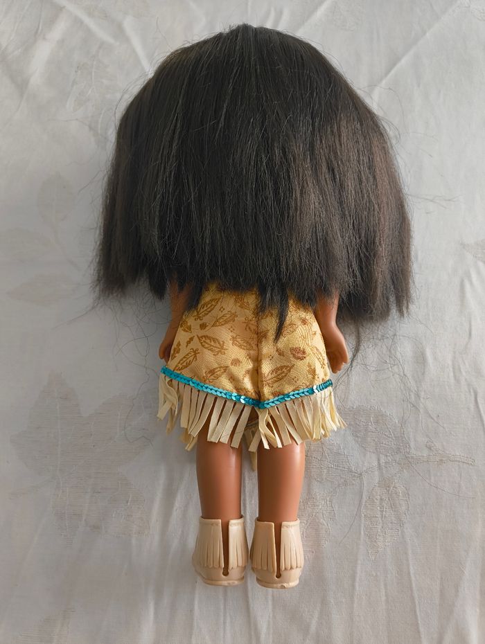 Poupée disney pocahontas - photo numéro 4
