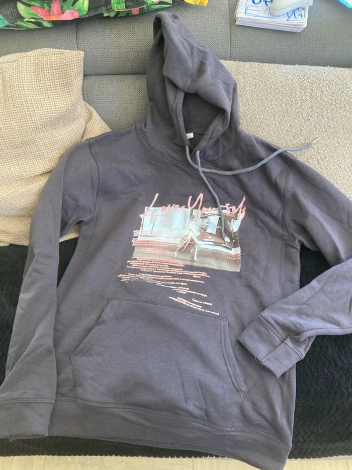 Sweat-shirt