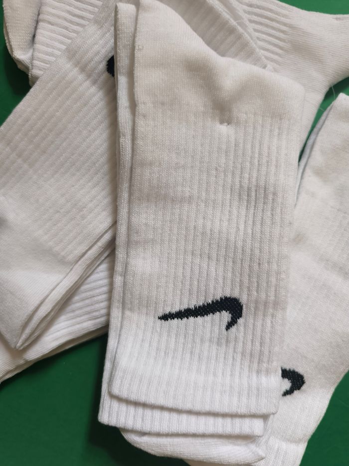 Chaussettes 🧦 - photo numéro 3