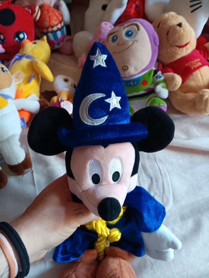 Peluche mickey magicien du parc Disney pas de vinted go - photo numéro 2