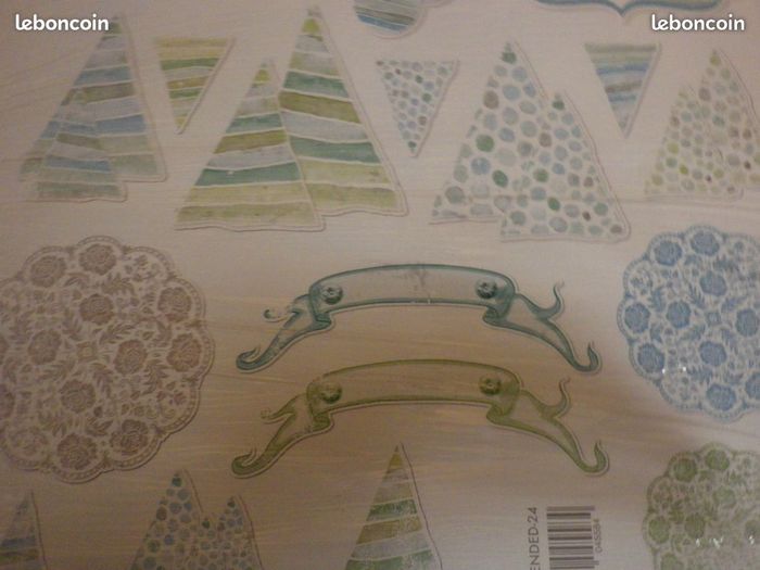 Set de 16 papiers scrapbooking NOEL EN BLANC - photo numéro 4