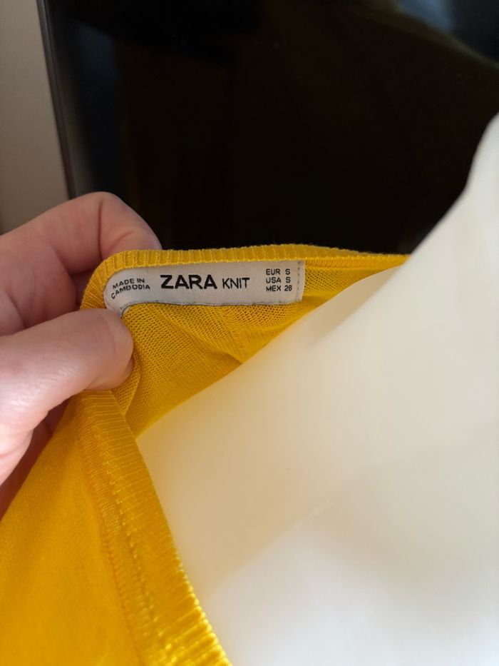 Pull basique col rond jaune Zara taille S - photo numéro 4