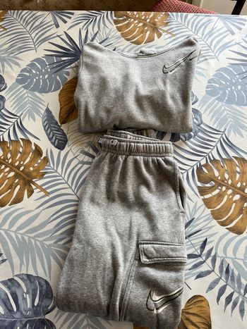 Ensemble nike