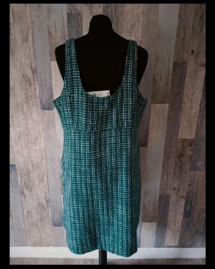 Robe salopette neuve 46 - photo numéro 4