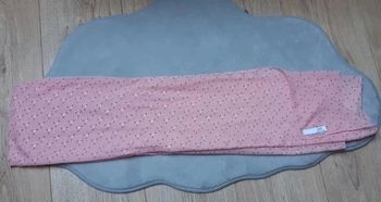 Echarpe fine la halle en très bon état