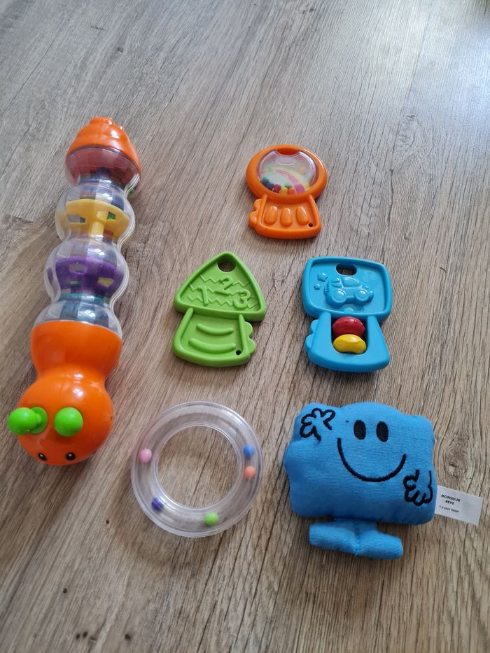 Lot jouets bébé - photo numéro 5