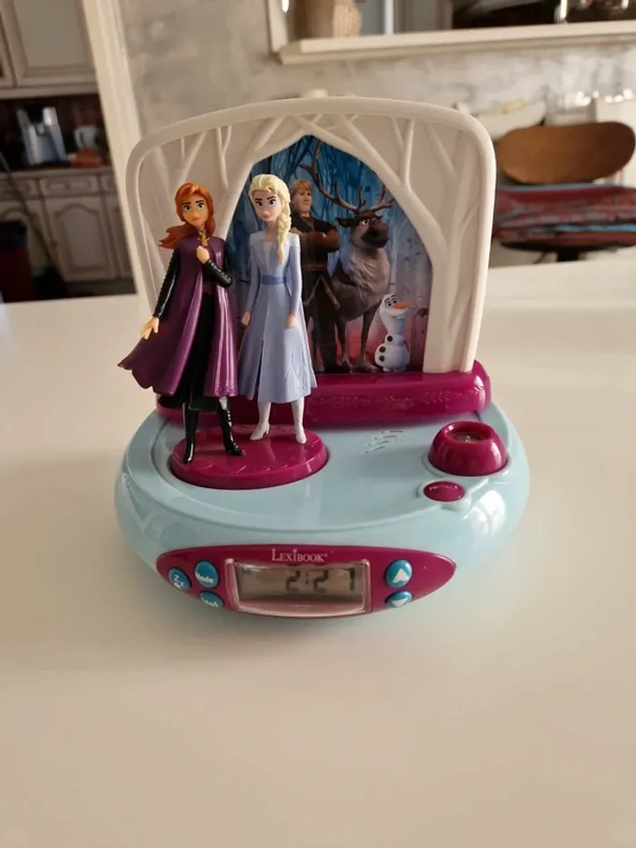 Réveil projecteur La reine des neiges