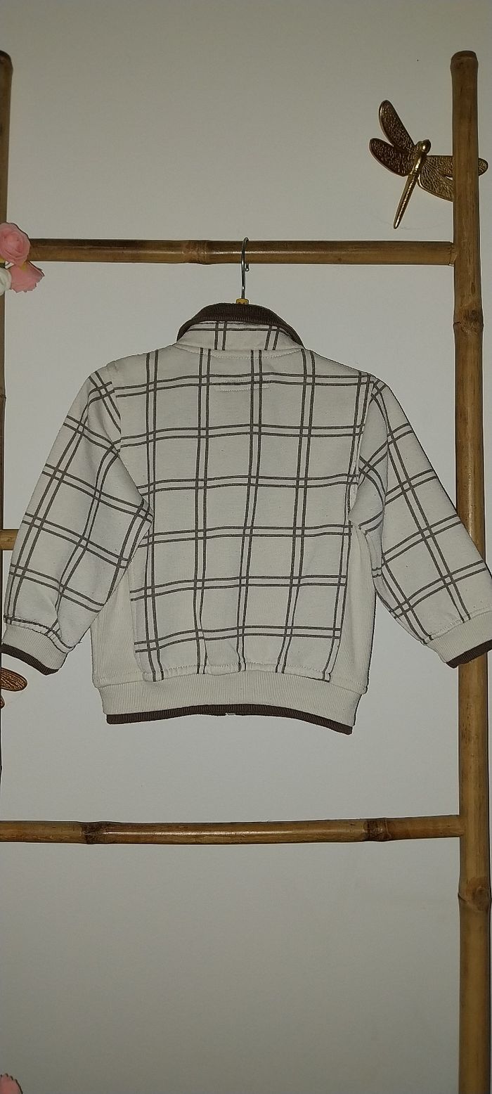 Gilet zippé/ Veste sweat zippé by Tom et Kiddy très bon etat 2 ans - photo numéro 2