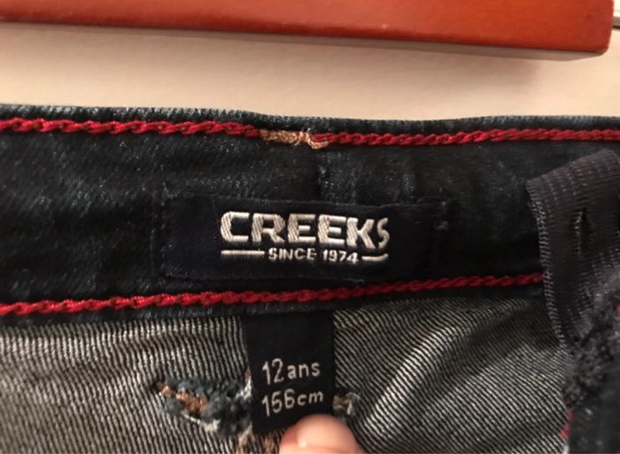 garçon jean taille 12 ans marque creeks se resserre à la taille boutons et élastiques brut délavé - photo numéro 6