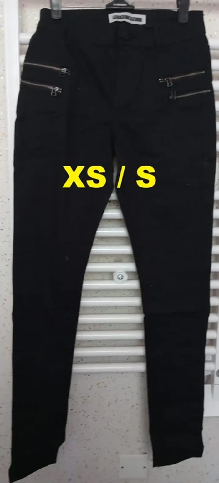 Pantalon noir Noisy May Taille XS / S