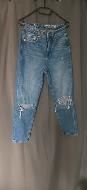 Jeans à trou taille 36