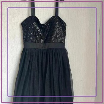 Robe avec sequins , Jennyfer, taille M voile et tissus