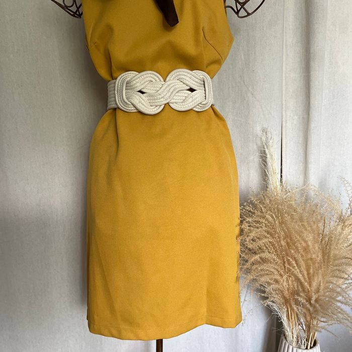 MOLLY BRACKEN robe xs moutarde - photo numéro 3