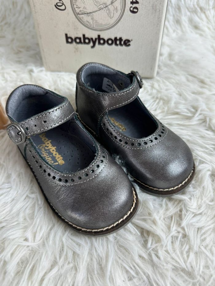 Paire de babies coloris argenté Babybotte taille 20 - photo numéro 3