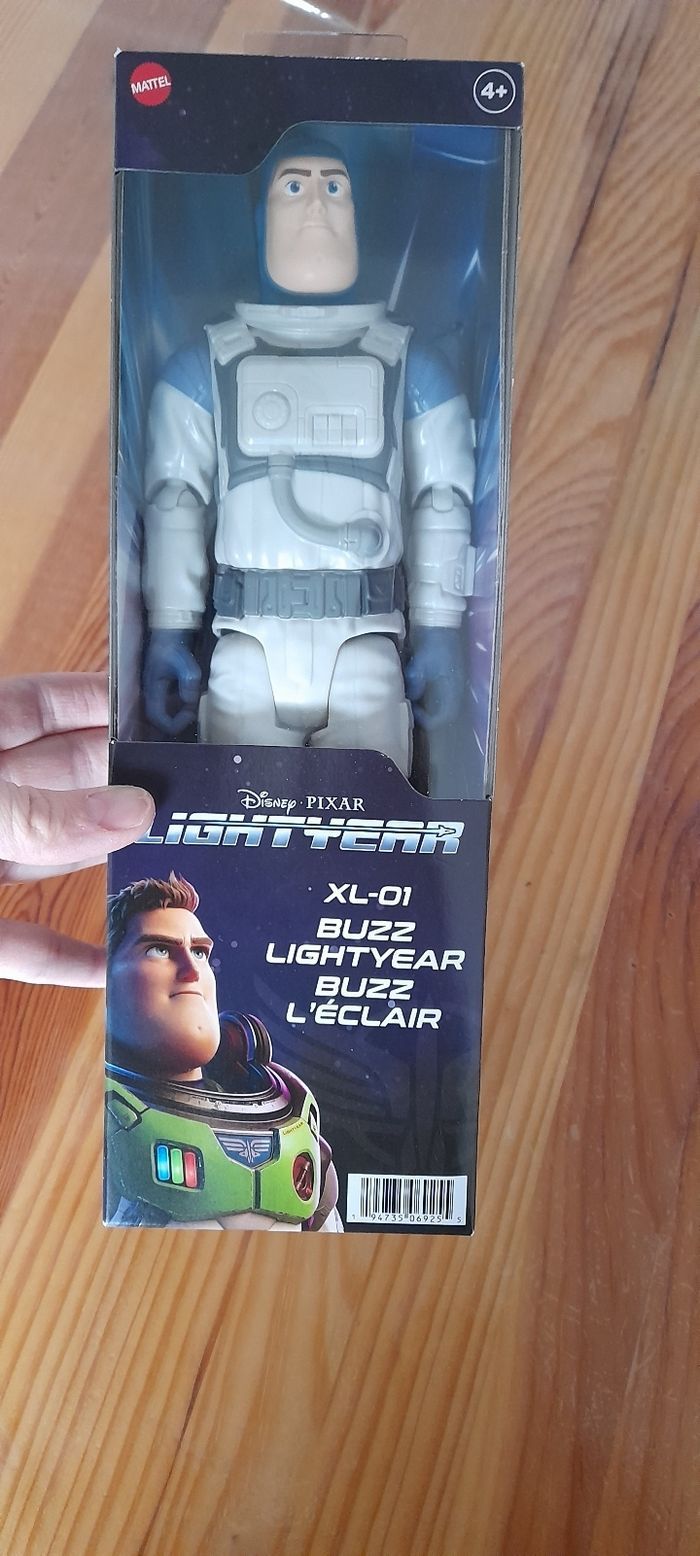 Buzz l'éclair - photo numéro 2