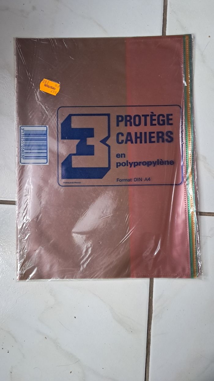 Protege cahiers