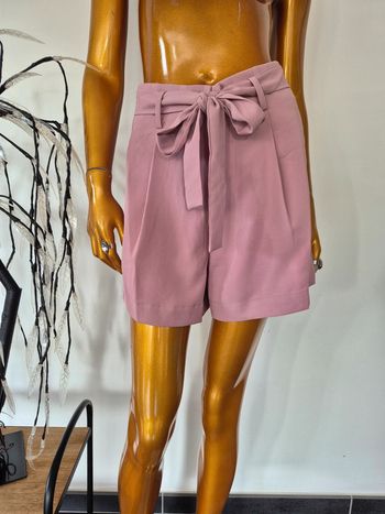 Short Rose avec Poches et Ceinture Femme Taille L/40