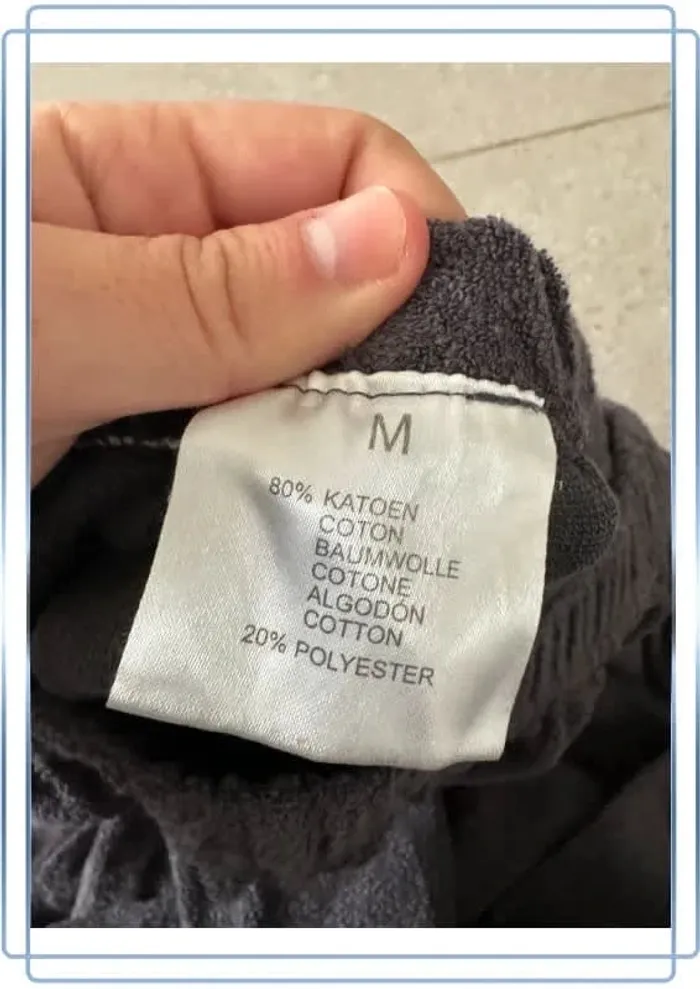 Pyjama gris Taille M, très bon état - photo numéro 2